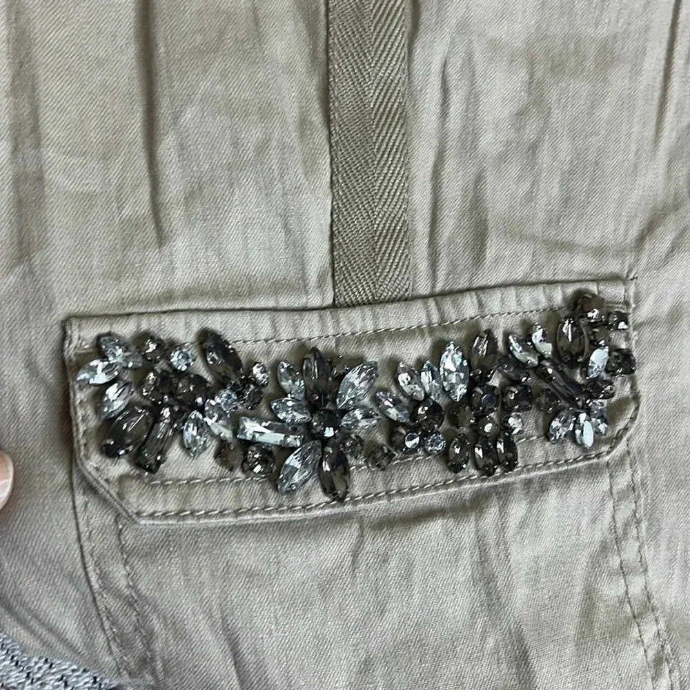 🤍Chico’s Casual linen blend Embellished Utility Crop Pants, XS/2 - Picture 15 of 17